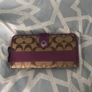 Coach wallet